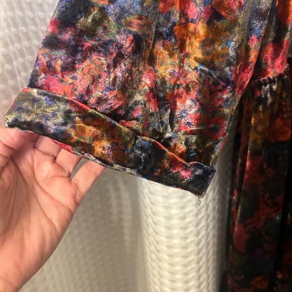 Natural Life Multicolor Floral Velvet Dress - Picture 6 of 9